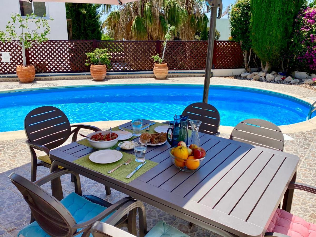 Villa Alicia With Priv Pool, Beautiful Garden And Shady Veranda- 5 Min To The Beach Пейя Экстерьер фото
