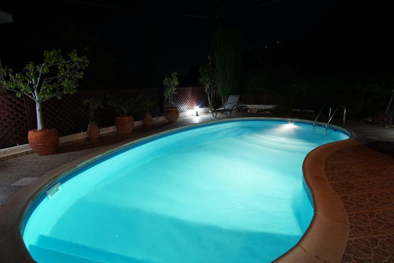 Villa Alicia With Priv Pool, Beautiful Garden And Shady Veranda- 5 Min To The Beach Пейя Экстерьер фото